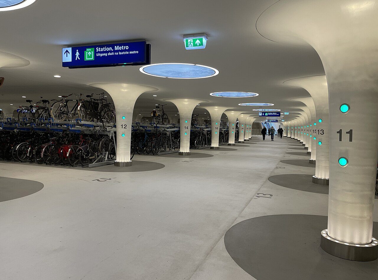 Underwater bike parking